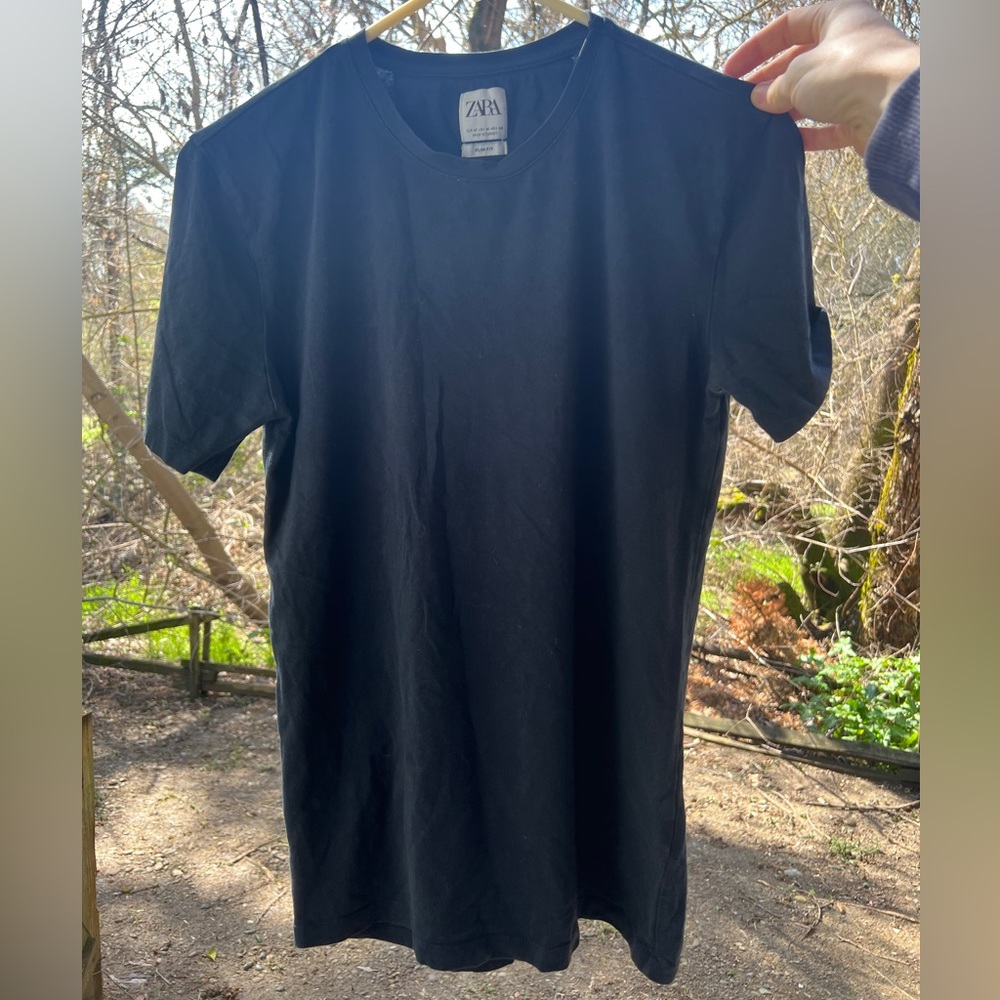 Zara slim fit t-shirt navy blue Medium